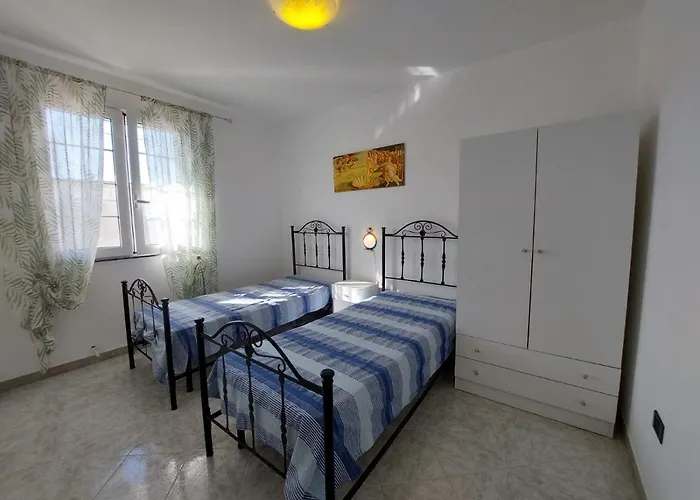 Nyaraló Per 5/ 6 Persone Vicinissimo Al Mare Santa Maria di Leuca