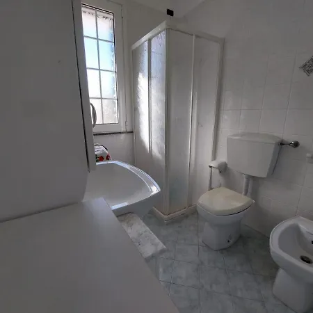 Per 5/ 6 Persone Vicinissimo Al Mare Holiday home