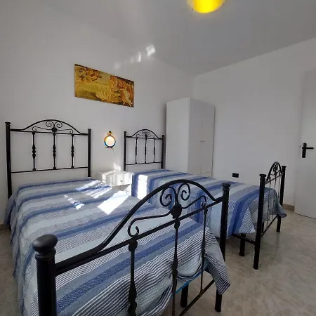 Per 5/ 6 Persone Vicinissimo Al Mare Holiday home *
